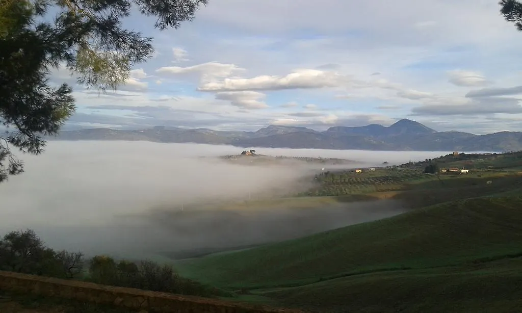 Agriturismo Feudo Muxarello Aragona